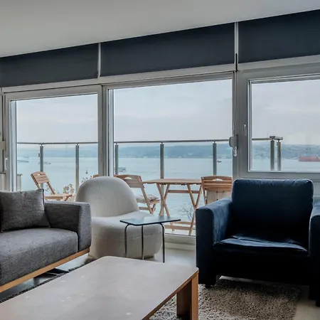 Apartment Bosphorus View Gem - 3 Large Bedrooms - 2 Baths & Balcony In Prime Location
