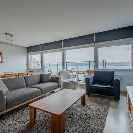 Bosphorus View Gem - 3 Large Bedrooms - 2 Baths & Balcony In Prime Location