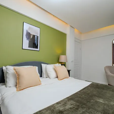 アパート Bosphorus View Gem - 3 Large Bedrooms - 2 Baths & Balcony In Prime Location *