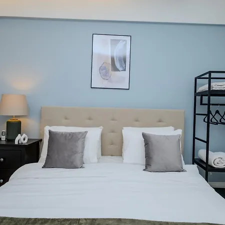 アパート Bosphorus View Gem - 3 Large Bedrooms - 2 Baths & Balcony In Prime Location *